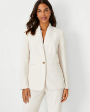 NEW ANN TAYLOR 198 CREAM FLUID CREPE LONG COLLARLESS BLAZER SZ 8