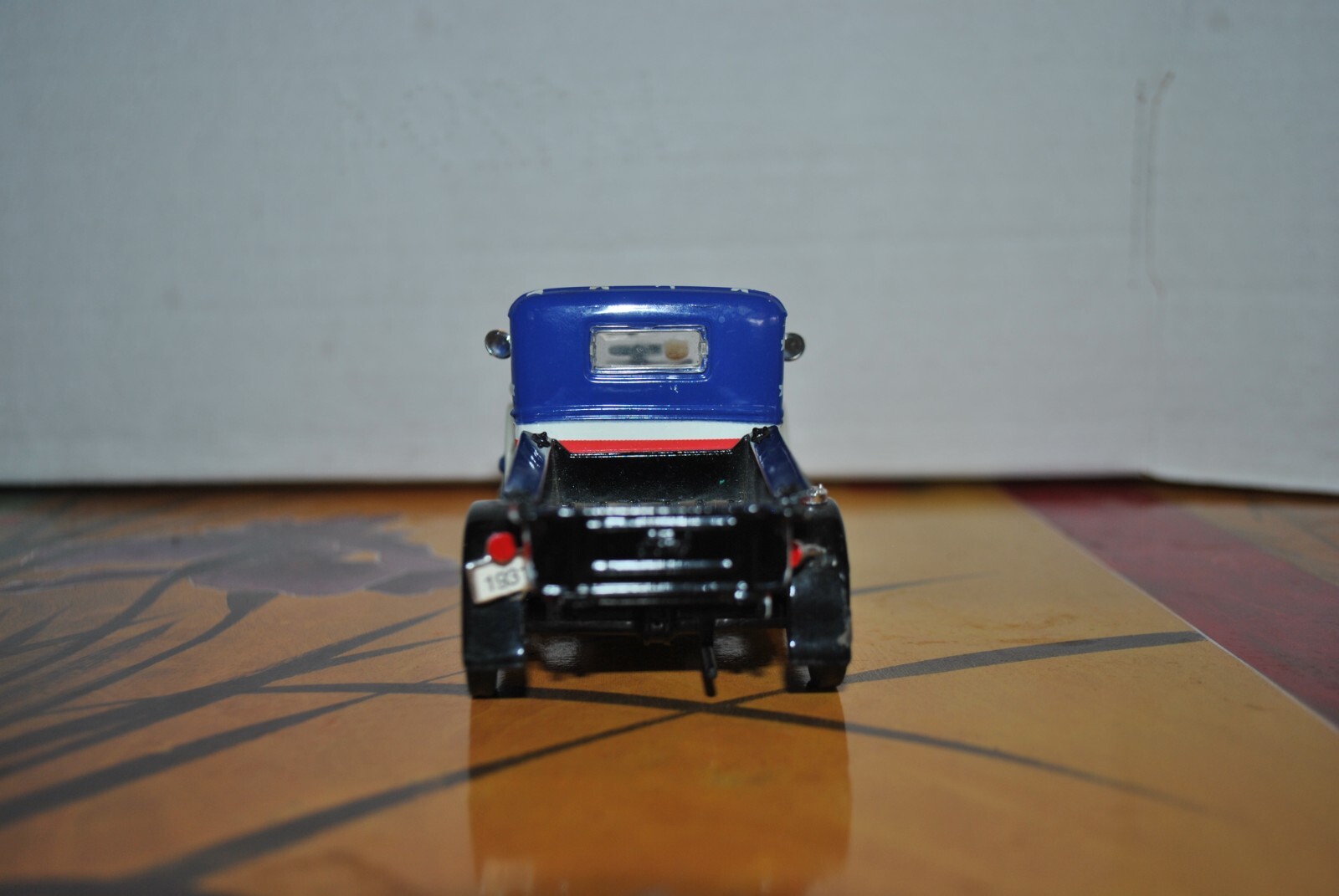Picture 5 of 6