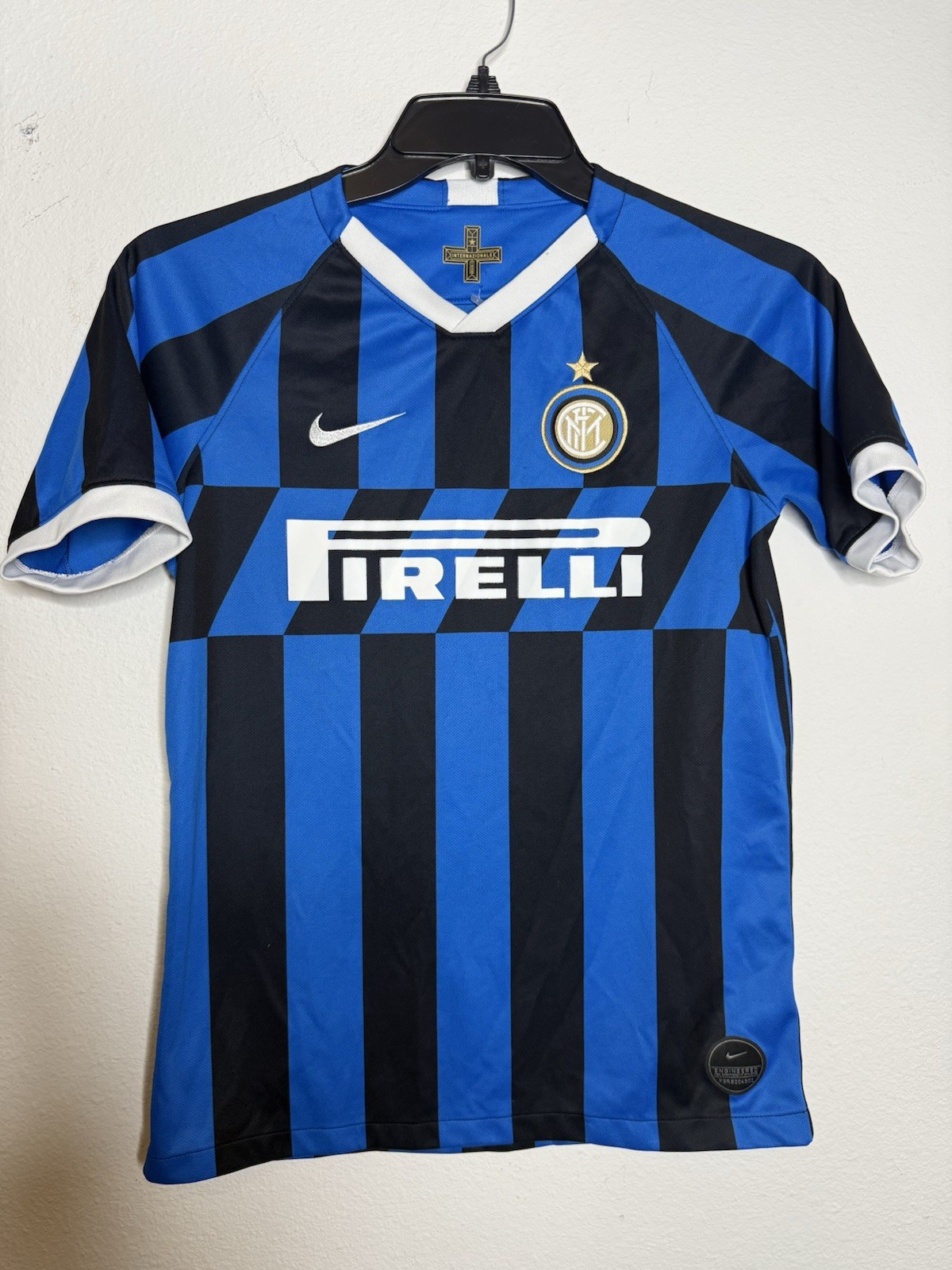 Inter Milan 2019/2020 Home Football Shirt Soccer Jersey Size Small Pirelli