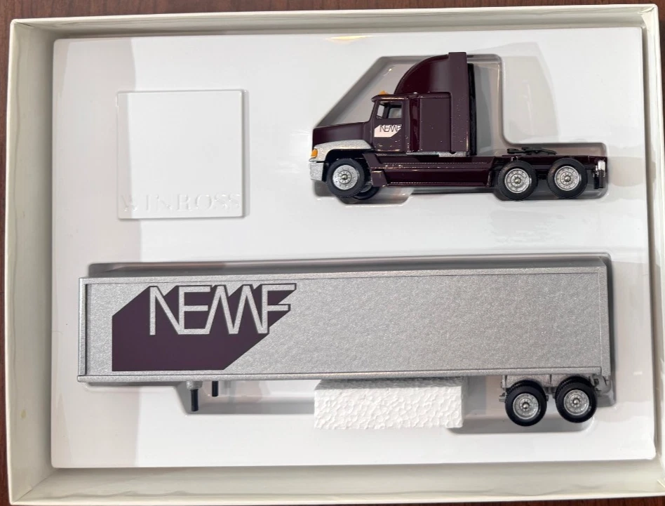 NEMF New England Motor Freight 1998 Winross Truck - Image 3 of 3