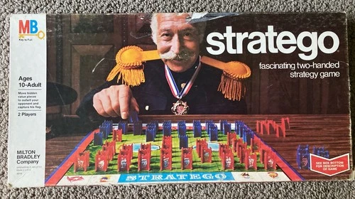Vintage STRATEGO Board Game 1975 By Milton Bradley ~ Complete~ VERY GOOD