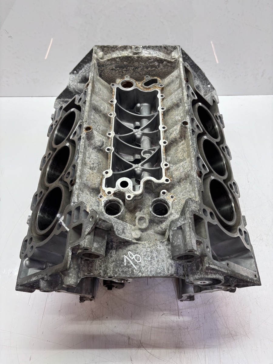 シシ Engine Block Defective For Jaguar 3.0 SCV6 306PS AJ126 FX23