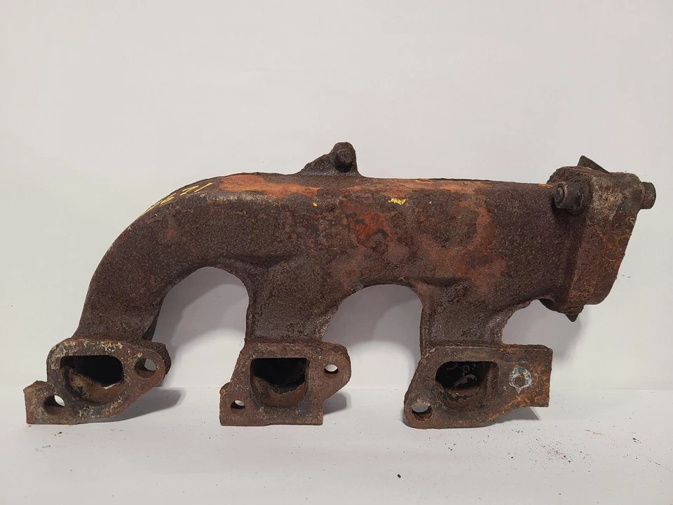 Used Front Left Exhaust Manifold fits: 2003 Dodge Caravan L. front Front Left Gr - Image 2 of 4