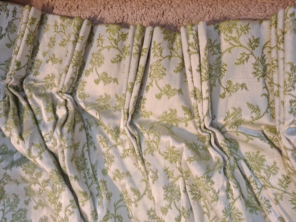Vintage Pair of Shiny Light Green Pinch Pleated Drapery Lined 83 Inches Longx 60 - Image 3 of 4