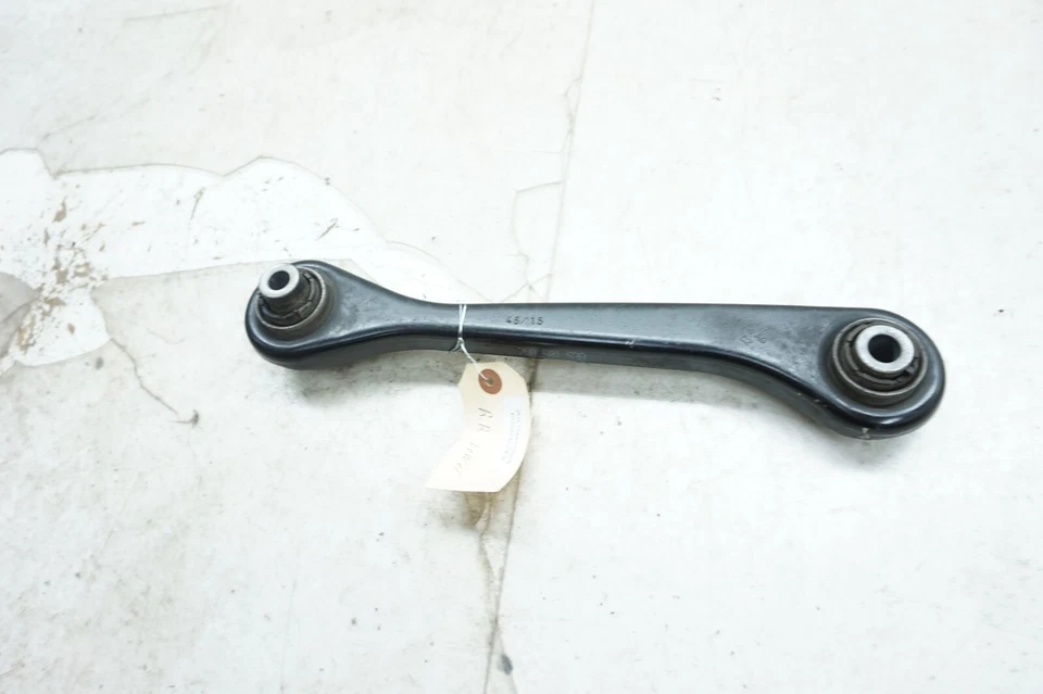 Brazo de control inferior de barra de amarre trasero derecho Volkswagen Passat 2016-2017 OEM Foto 3 de 4