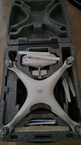 Phantom 4