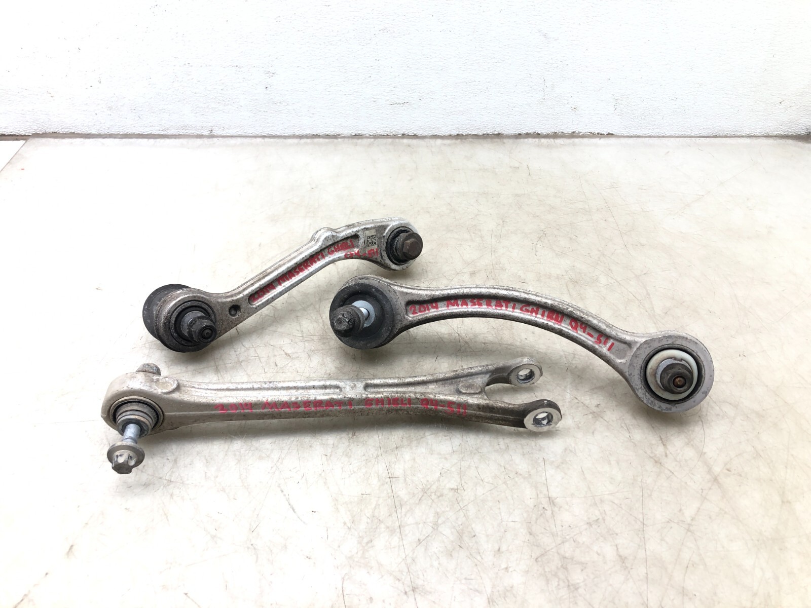 2014-2020 MASERATI GHIBLI SQ4 AWD RIGHT PASSENGER REAR CONTROL ARM X3 OEM.