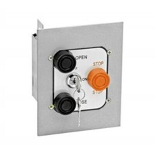 MMTC 3BFLX Exterior 3 Button w/ Lockout Flush Mount Control Station Metal NO/NC