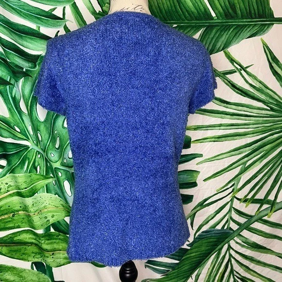 Acogedor suéter de manga corta Limited Too Girls XL azul profundo difuso metálico ojo de cerradura Foto 3 de 4