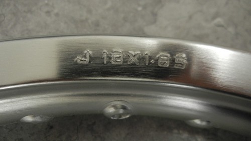 MOOSE RACING NOS ALUMINUM FRONT RIM SILVER 19X1.85 0210-0123 - Picture 8 of 8