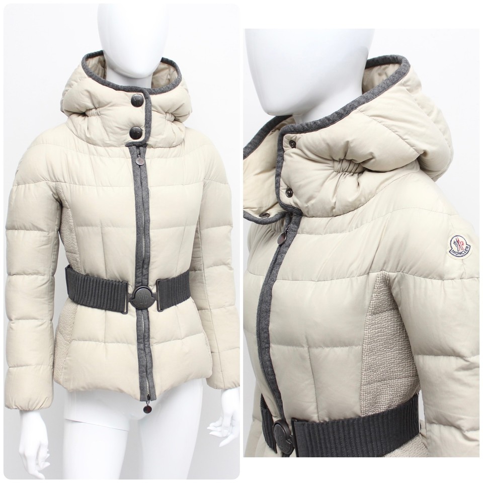 Authentic Women's MONCLER Signac Down Puffer Jacket Hooded Size 1, S