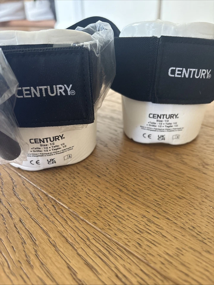 Century боевых искусств спарринг ботинки белый размер 1/2 новый каратэ таэквондо - Изображение 4 из 4