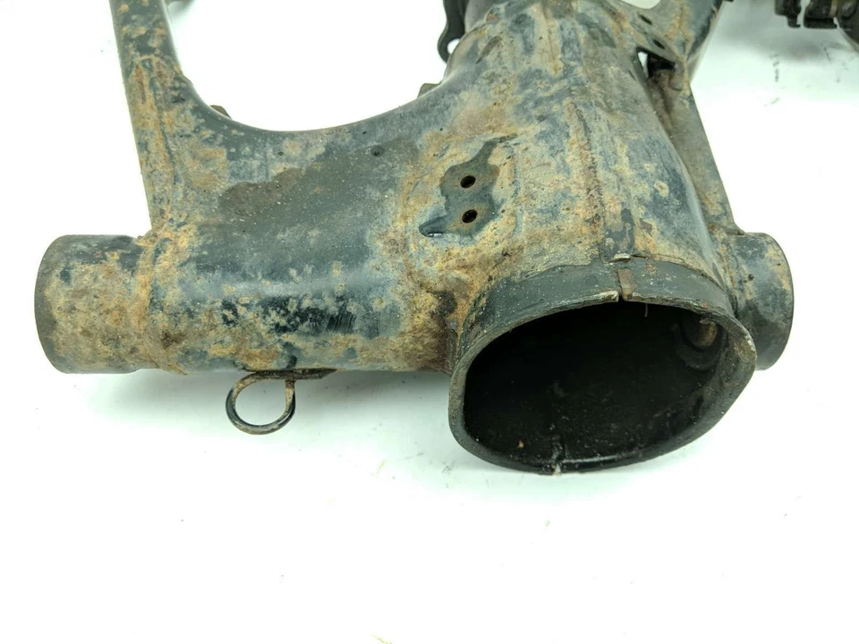 01 Yamaha Grizzly 600 brazo oscilante trasero eje tubo túnel Foto 2 de 4