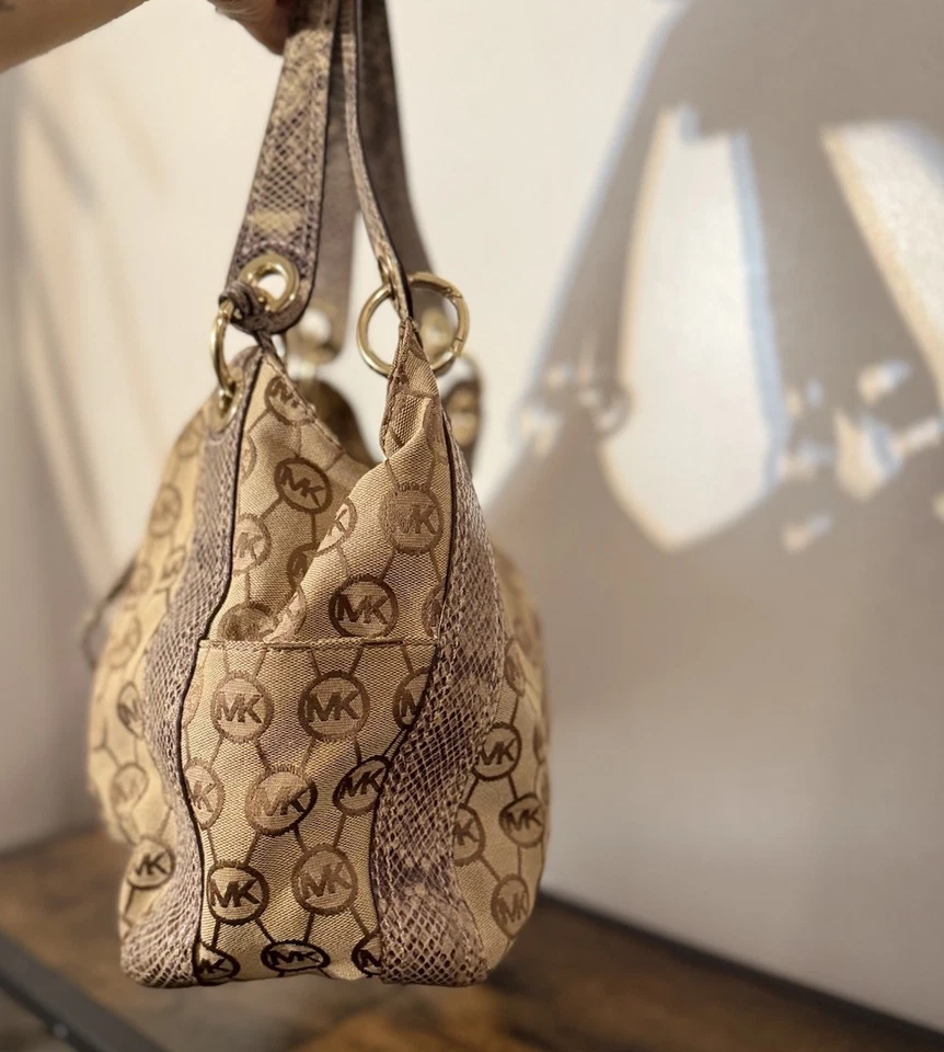 Michael Kors Signature Python Trim Drawstring Shoulder Handbag Purse - Image 3 of 4