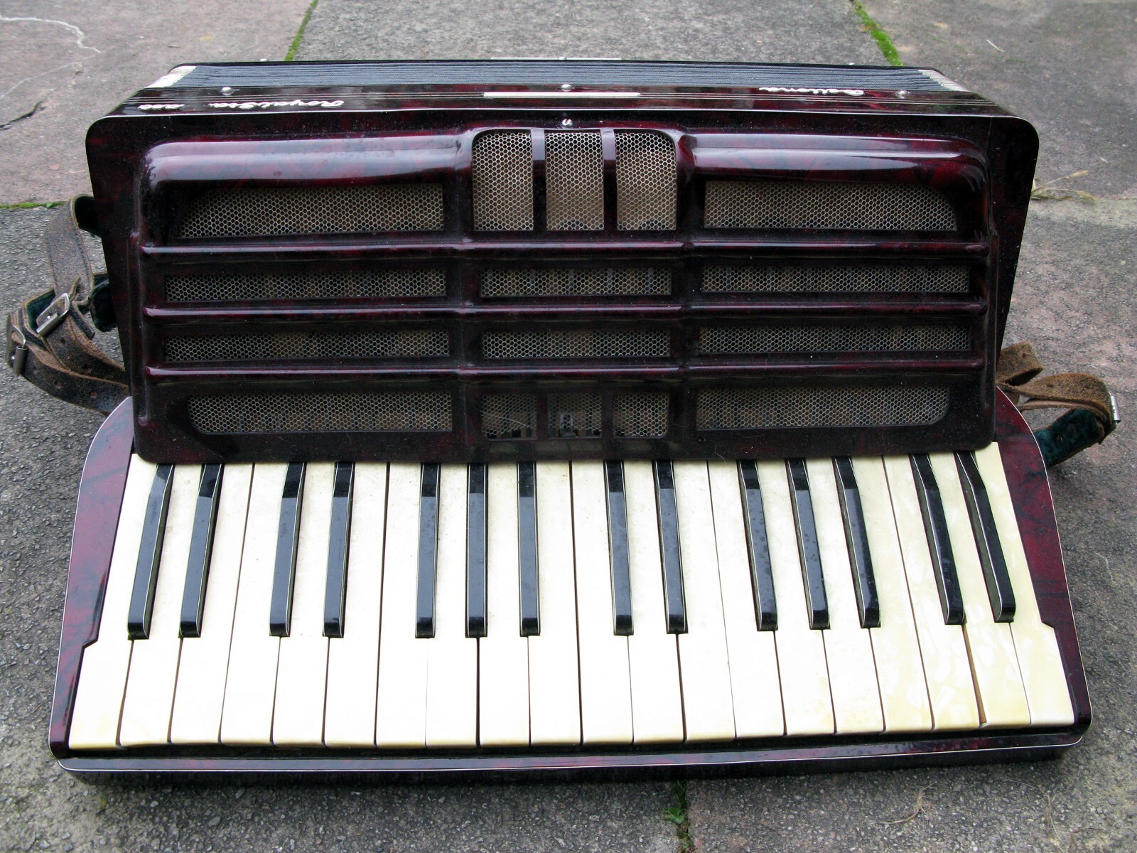 Bellona Royal Standard Piano Accordion eBay