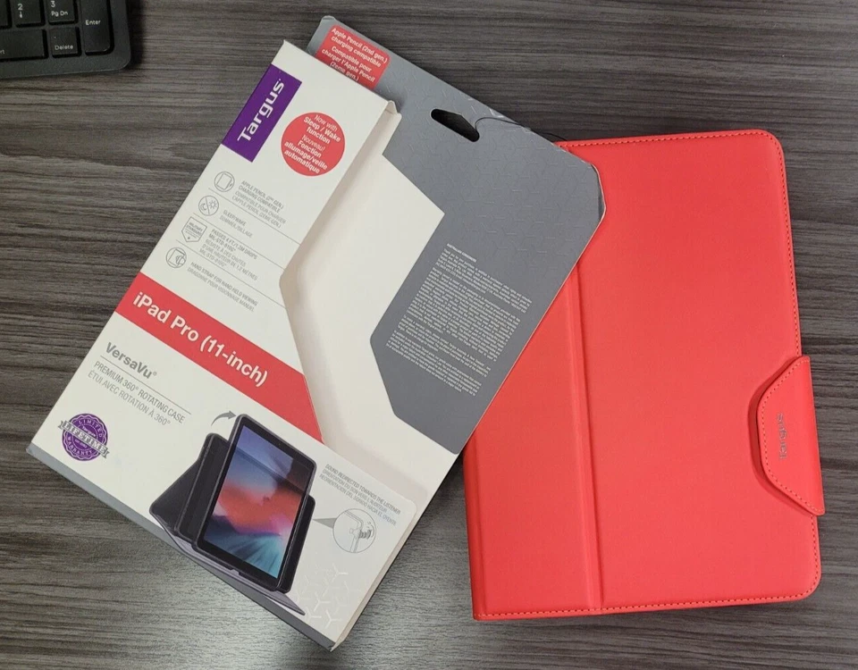 Targus Apple iPad Pro (11 Inch) VersaVu 360° Rotating Case - New - Image 2 of 4