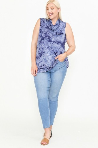 Plus Size Tie Dye Masks Convertible Cowl Neck Top - Picture 4 of 8
