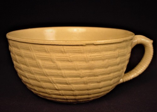 EXTREMELY RARE 1834 SIGNED BASKET WEAVE MOLDED TEA CUP & SAUCER YELLOW WARE - Picture 8 of 14