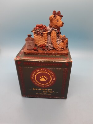 boyds bears and friends CB9401 ''Bailey in the Orchard'' (2006).