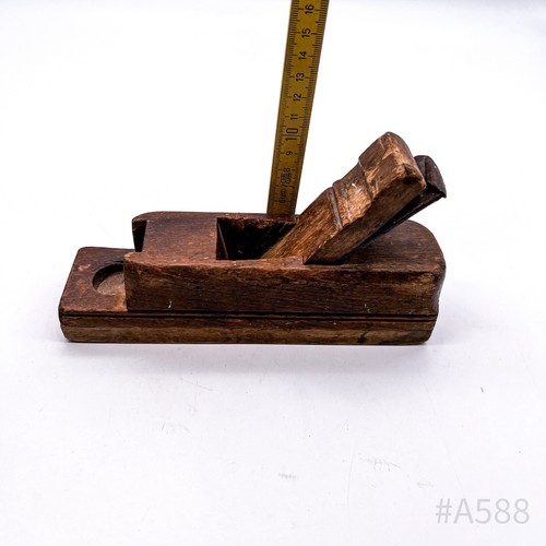 Vintage Rabot Bois Rabot à Main en Bois Charpentier Menuisier Outil 19 CM - Picture 19 of 20