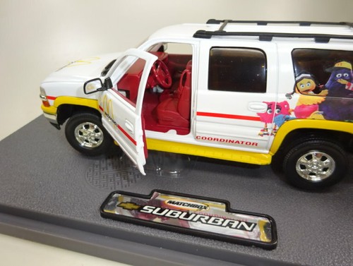 Matchbox 2000 Chevrolet Suburban weiß "McDonalds" 1:24 - Bild 3 von 9