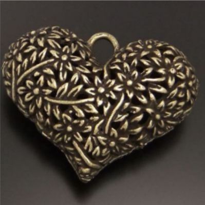 4PCS Vintage Bronze Style Large Heart Flower Pendant 02087