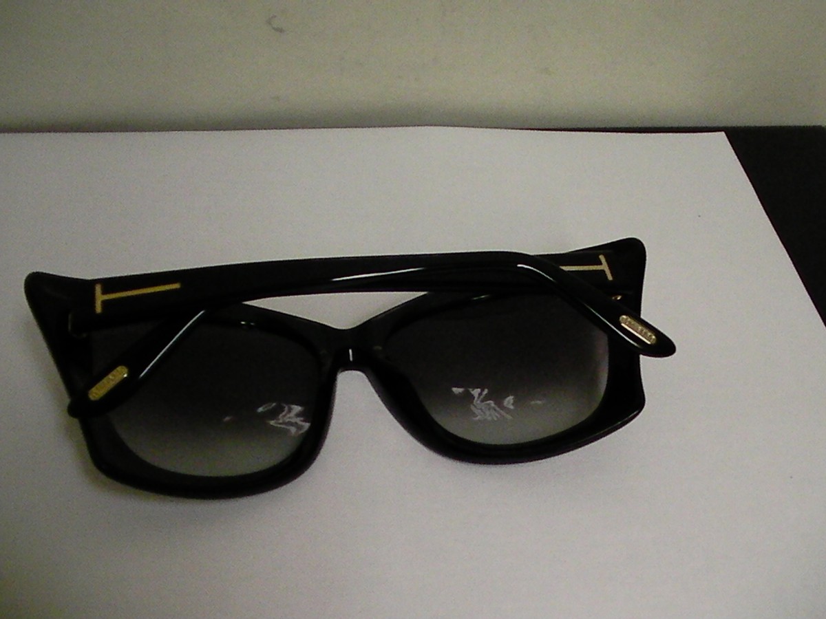 New Tom Ford Lana TF 280 01B Black Sunglasses Womens TOM FORD New Sunglasses Lana Butterfly TF 280 - 01B  main image 4
