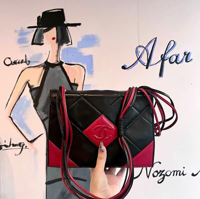 Auth CHANEL Lambskin CC Logo Matelasse Shoulder Bag Black Red