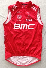 BMC Atos Cuore UCI Continental Team mens Red Cycling Vest Gilet Jersey size M