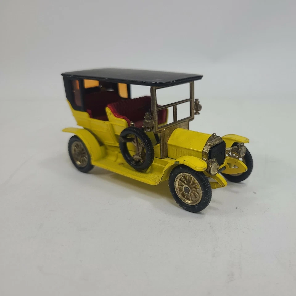 Modelos Matchbox vintage de antaño. Peugeot 1907. Y-05. Amarillo. Hecho 1969 Foto 3 de 4