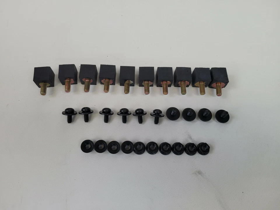 NEW Fits 2004 - 2015 VOLVO VNL Front Grille Grill W/ BUG SCREEN w/o Emblem Hole Foto 3 de 3