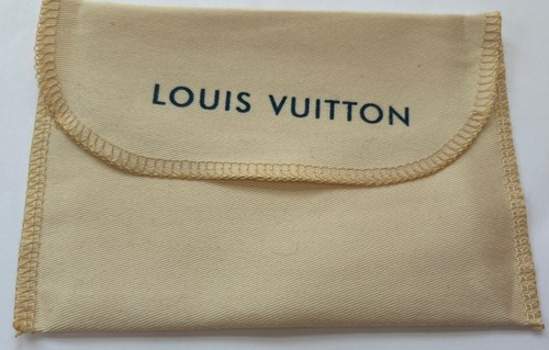 Louis Vuitton Bolso Antipolvo Estilo Sobre Bolsa Plegable, 6" x 31/2" Auténtico - Imagen 2 de 6