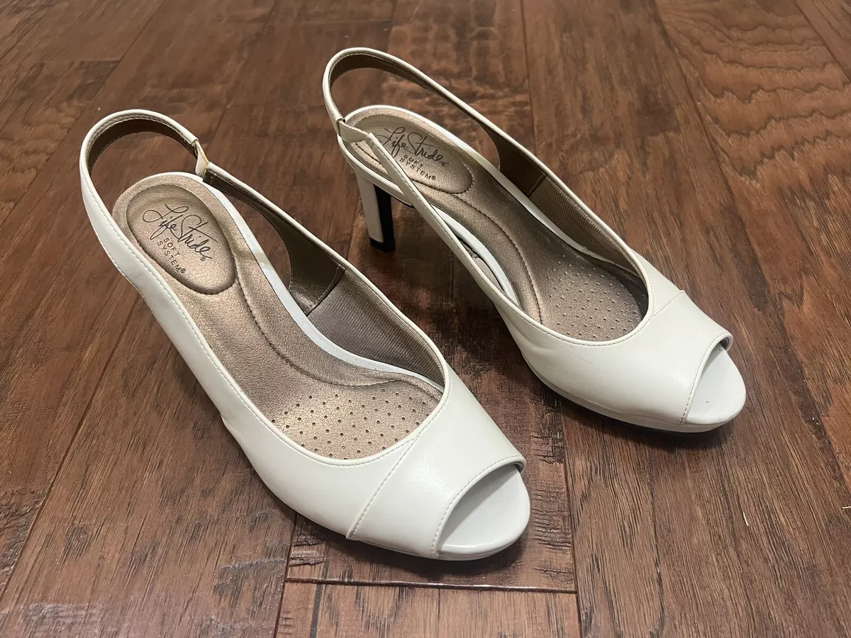LifeStride Soft System Womens Invest White Size 9 Heels Peep Toe Sling Back B 21