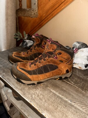 Kathmandu Mornington NGX Women's US Size 9.5 Vibram Brown Hiking Boots