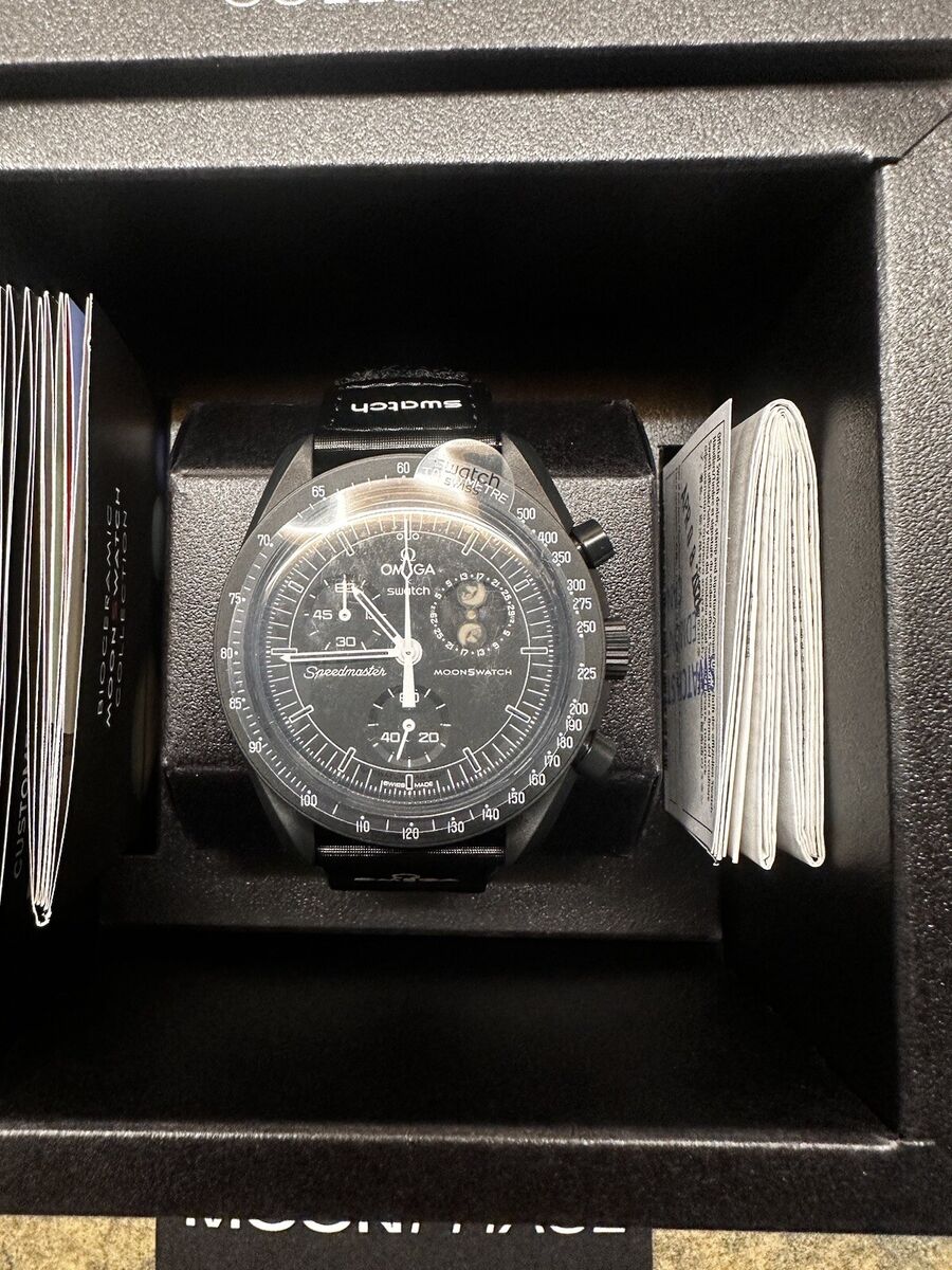 Omega x Swatch Mission To The Moonphase New Moon Snoopy Omega x Swatch Mission To The Moonphase New Moon Snoopy