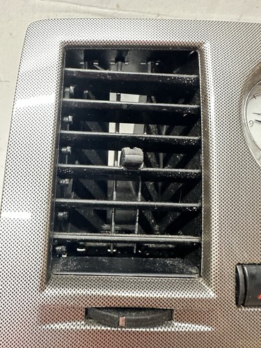 05-10 Chrysler 300 Radio Bisel Tablero Ajuste Panel Calentador Climatizador Reloj S14 - Imagen 11 de 19