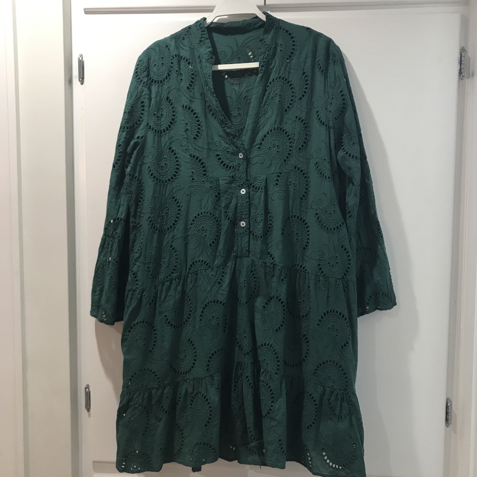 Picture 1 of 10