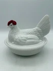 Vintage Westmoreland White Milk Glass Hen on Nest with Red Comb 7.25" x 6"