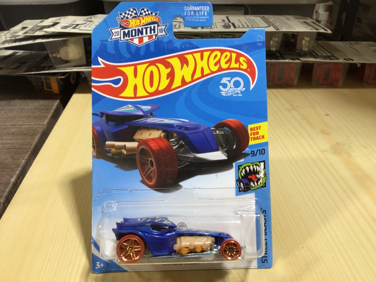HOT WHEELS TREASURE HUNT 2018 RATICAL RACER MONTH CARD