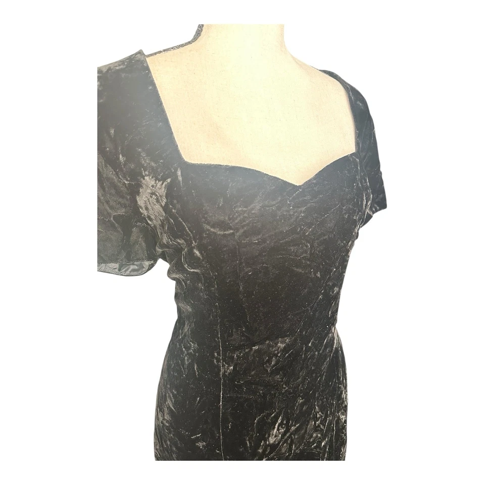 Vestido Midi Vintage Liz Claiborne Terciopelo Aplastado Negro Años 90 Talla M/L Hecho en EE. UU. Foto 2 de 4