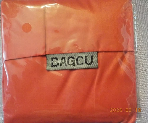 BAGGU RED Reusable Foldable Tote Shopping Bag Nylon Lightweight NWOT