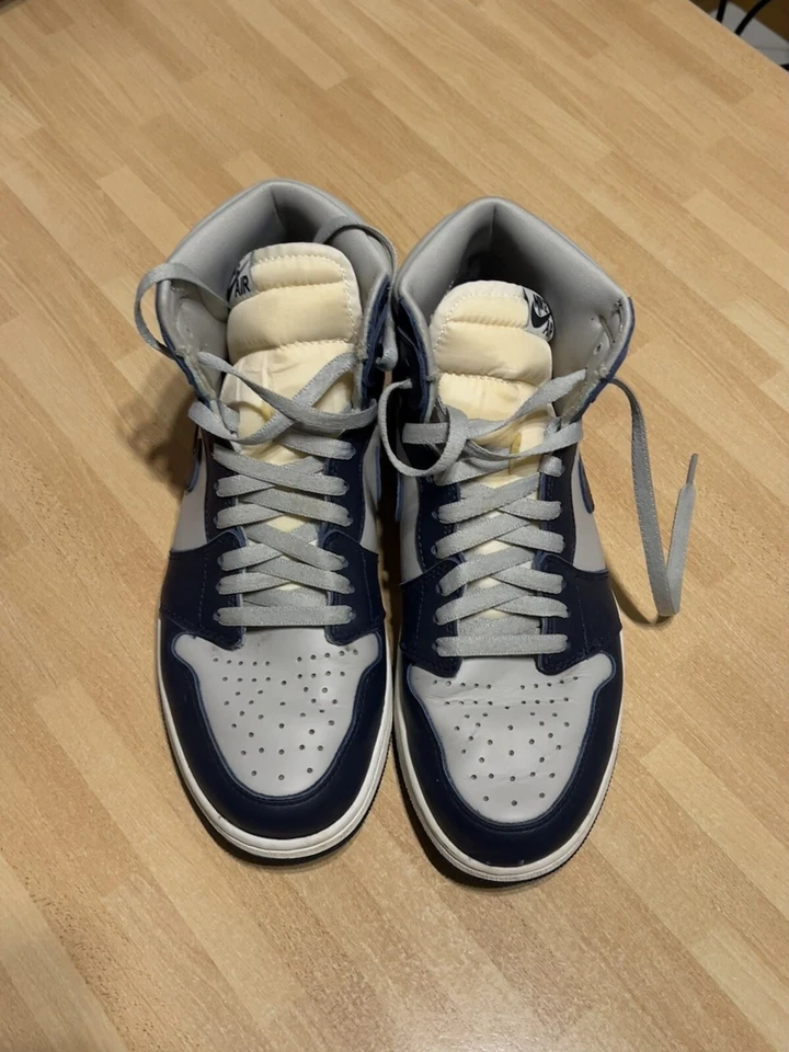 Nike Air Jordan 1 Retro High '85 OG, foto 4 di 5
