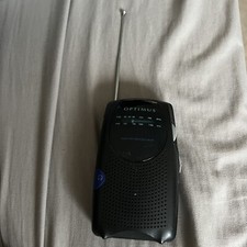 Radio Shack Optimus Handheld Portable AM/FM Receiver Radio 12-799