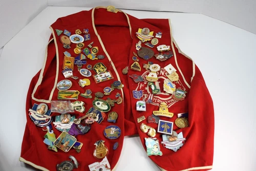 1970s & 80's Lions Club Lions International Vest with 85 Pins - Vintage Ohio