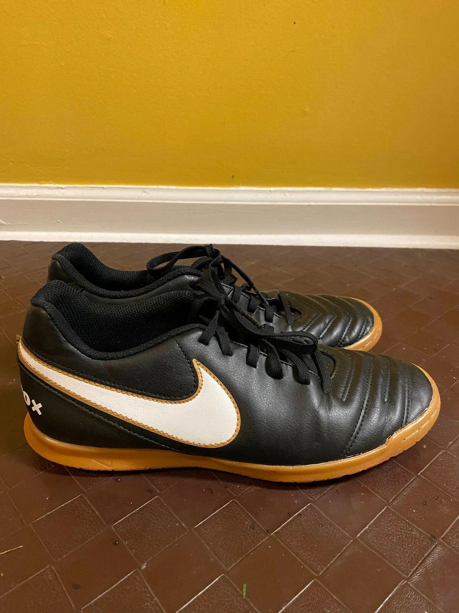 nike tiempox size 7 indoor soccer shoes. Great condition. eBay