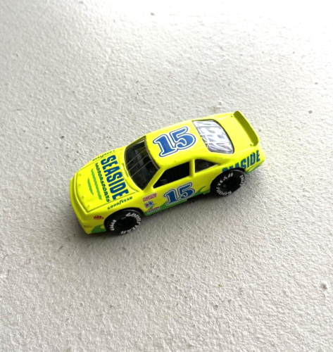 1993 Matchbox | Pontiac Stock Car #15 Seaside Diecast | MB35 | Loose - Picture 1 of 7