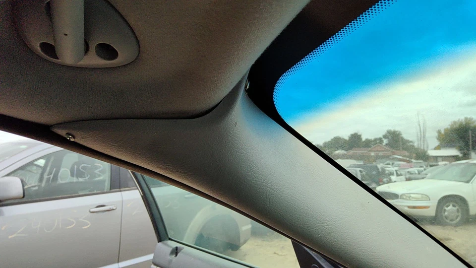 2005 Mercury Sable Driver 左 A 支柱装饰挡风玻璃柱板 Oem 灰色 — 第 3/4 张图片