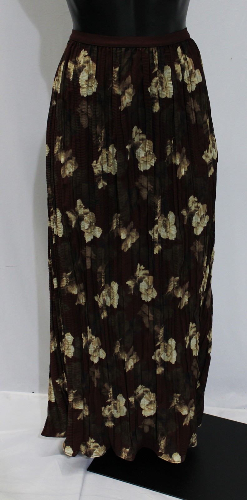 Grade & Gather Women's Light Floral Printed Maxi Skirt EJ3 Burgundy Small