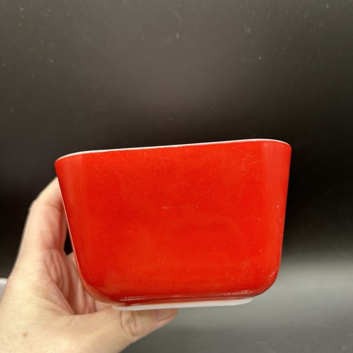 Set of 2 -Vintage Pyrex Small Red Refrigerator Dishes With Lid 501 - Photo 8/10