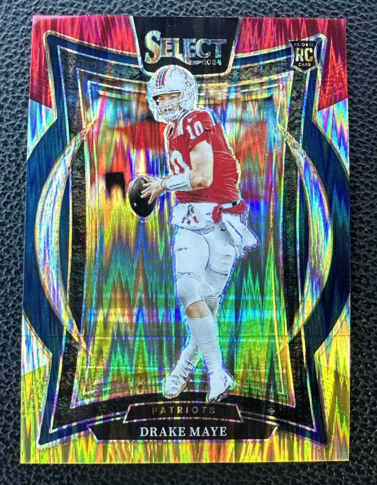 2024 Panini Select Football Rookie Drake Maye Red & Yellow Shock Prizm #27 (RC)